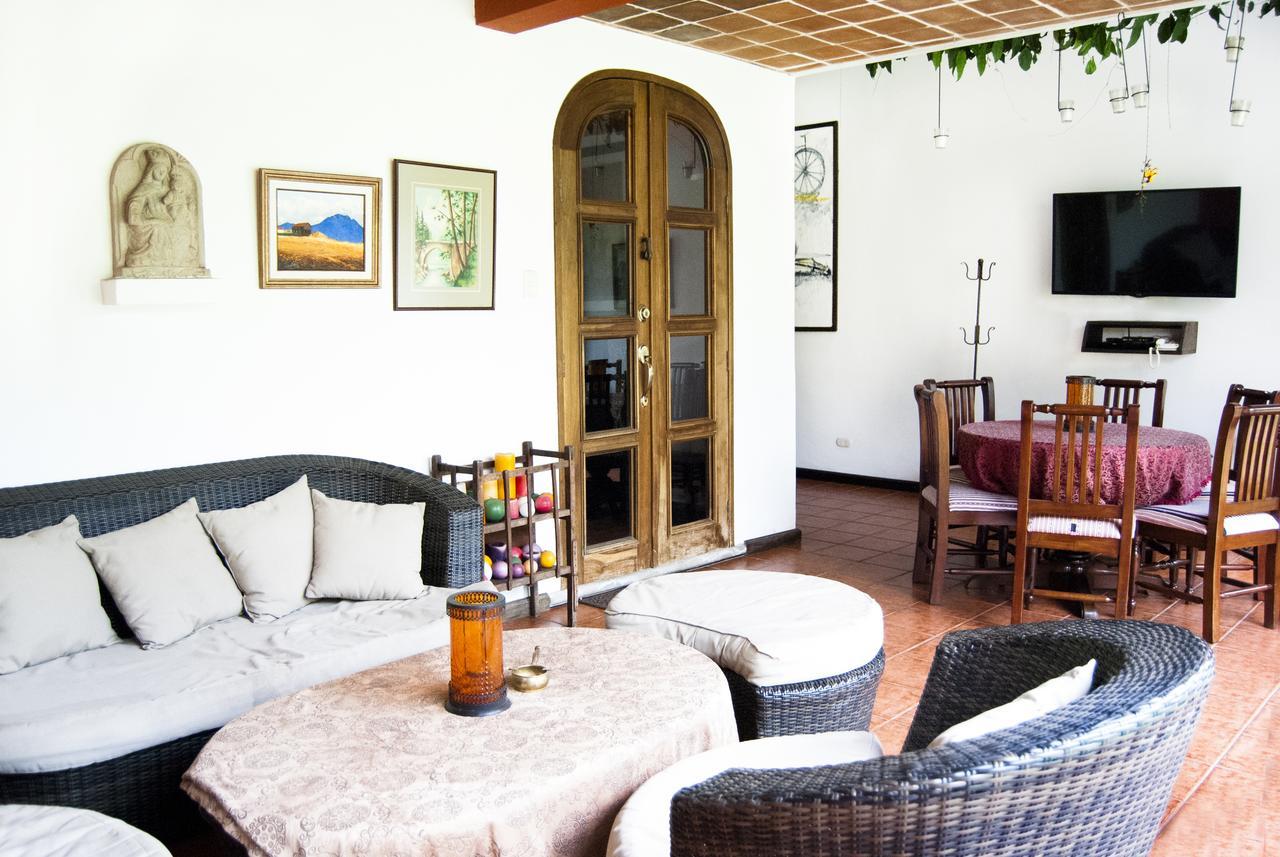 Villas Santa Ana Antigua Ngoại thất bức ảnh