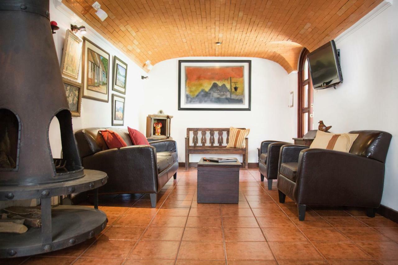 Villas Santa Ana Antigua Ngoại thất bức ảnh